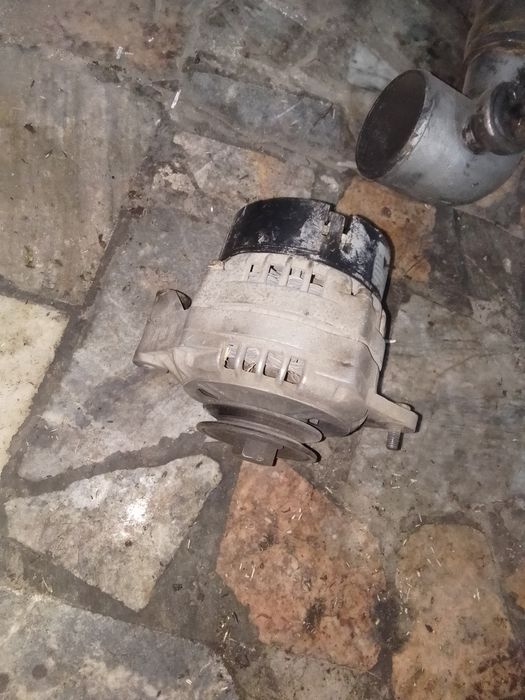 Генератор ВАЗ продаю