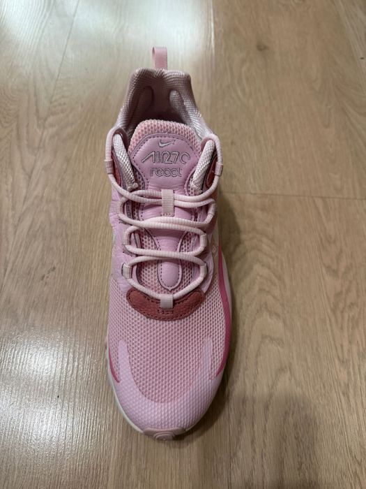 Дамски маратонки Nike