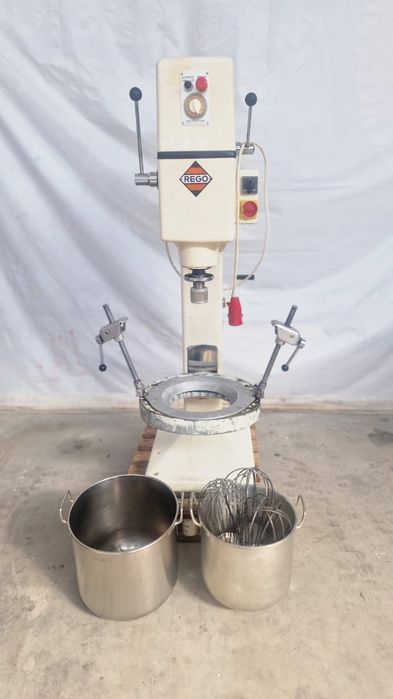 Немски сладкарски миксер Rego CM3