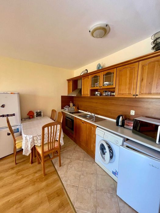 Продава се Двустаен апартамент в Обзор - 75 кв.м за 827 €/кв.м - Снимка #1