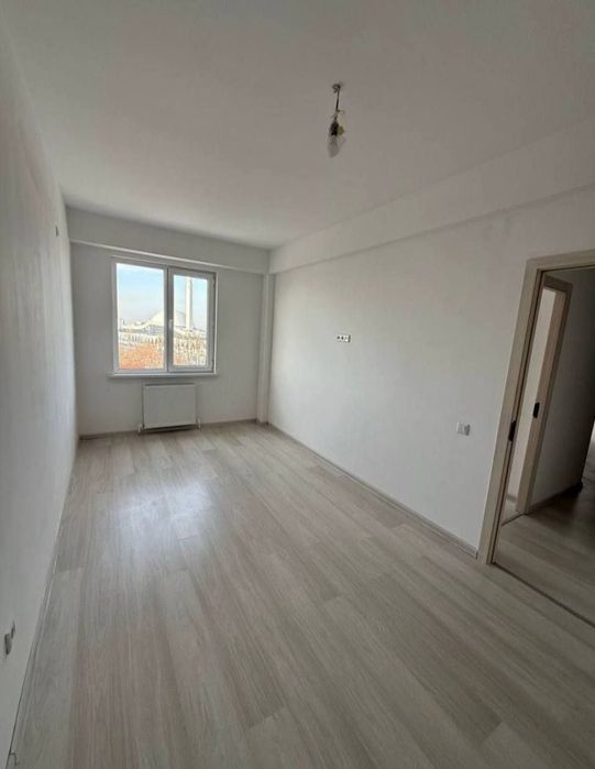 ЭКО БОЗОР атрофида 3 хонали квартира сотилвотти