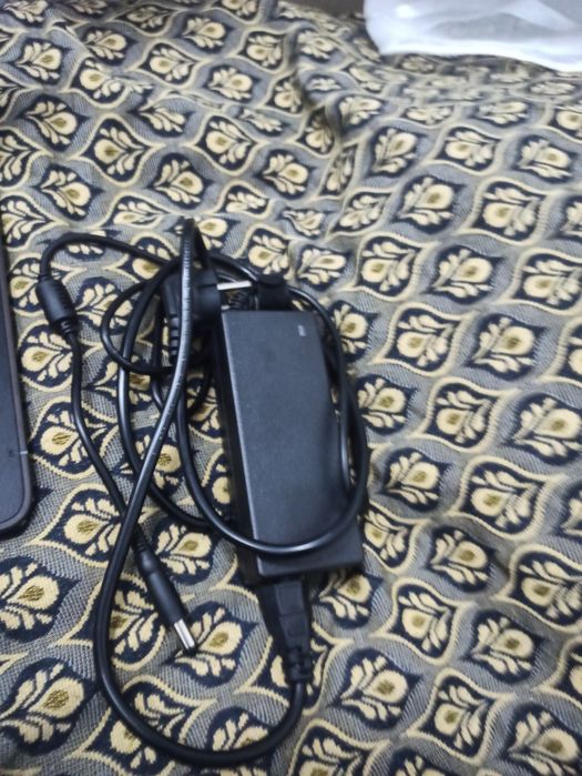 Ноутбук DELL в нормальном состояние