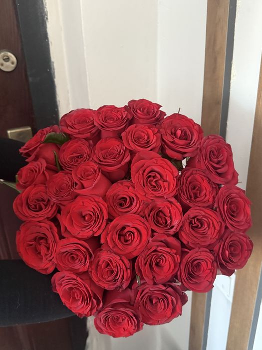 Продаю букет роз 30 шт