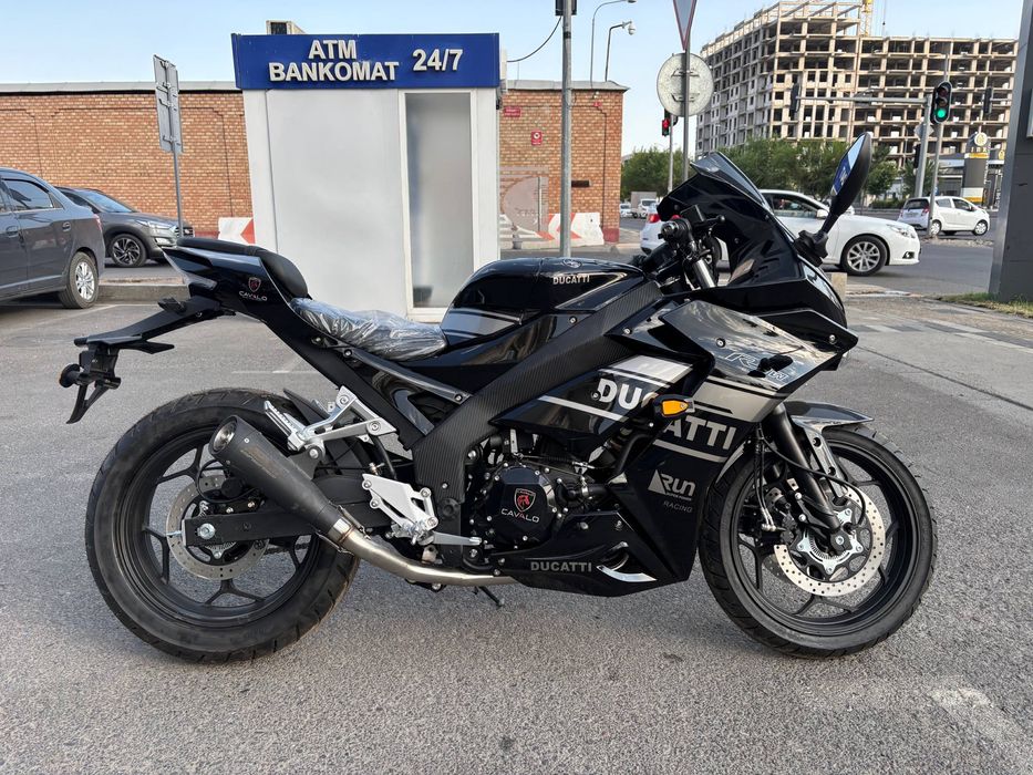Yamaha/dukati repl-ka 400 kyb