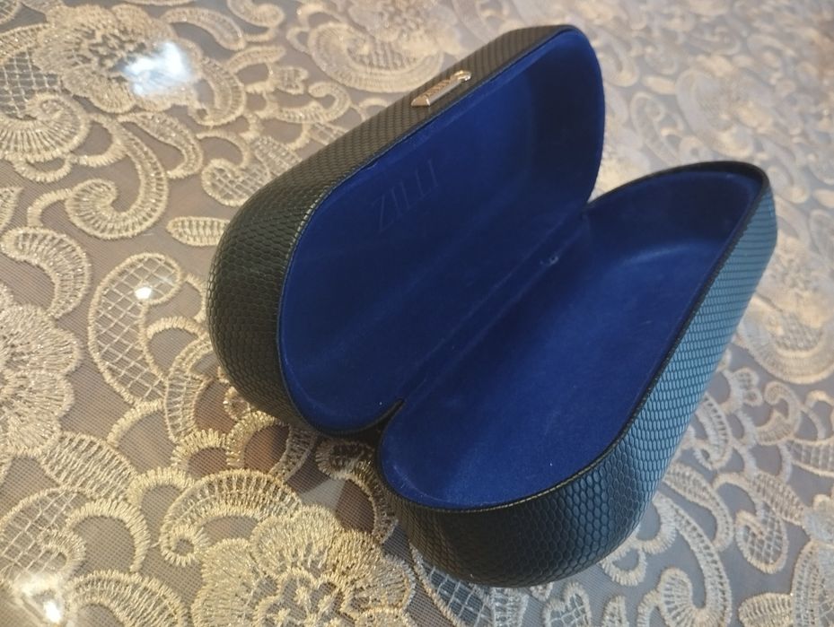 Продается очки французского бренда:ZILLI