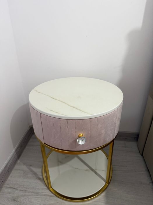 2 noptiere catifea la 1000 ron Mauro Ferretti