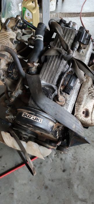 Motor jimny 1.3  benzina.