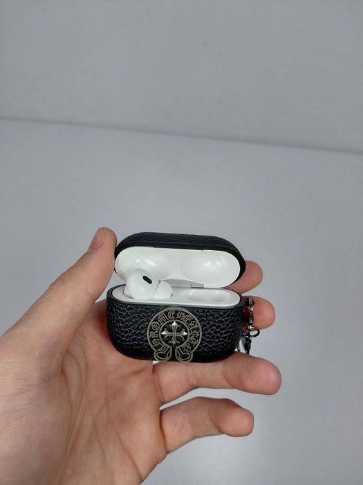 Husa Chrome Hearts pentru AirPods Pro 2