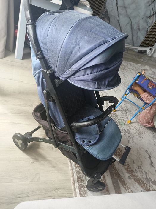 Продам коляску за 5000