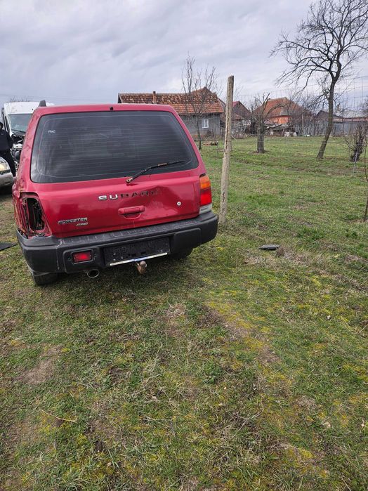 Subaru forester 2.0 benzină si gpl