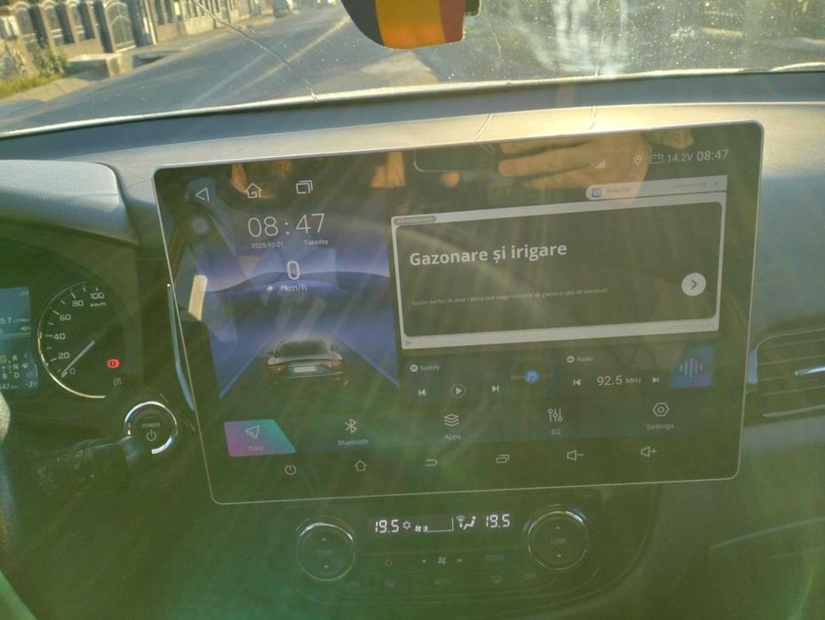 Navigatie Mitsubishi Outlander+si alte marci . 8GB RAM128gb-octa core