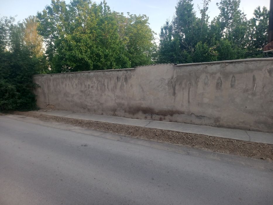 ЕР СОТИЛАДИ 3,7 КИРОВ Олмазор кучасида ,катта кучадан400 метр