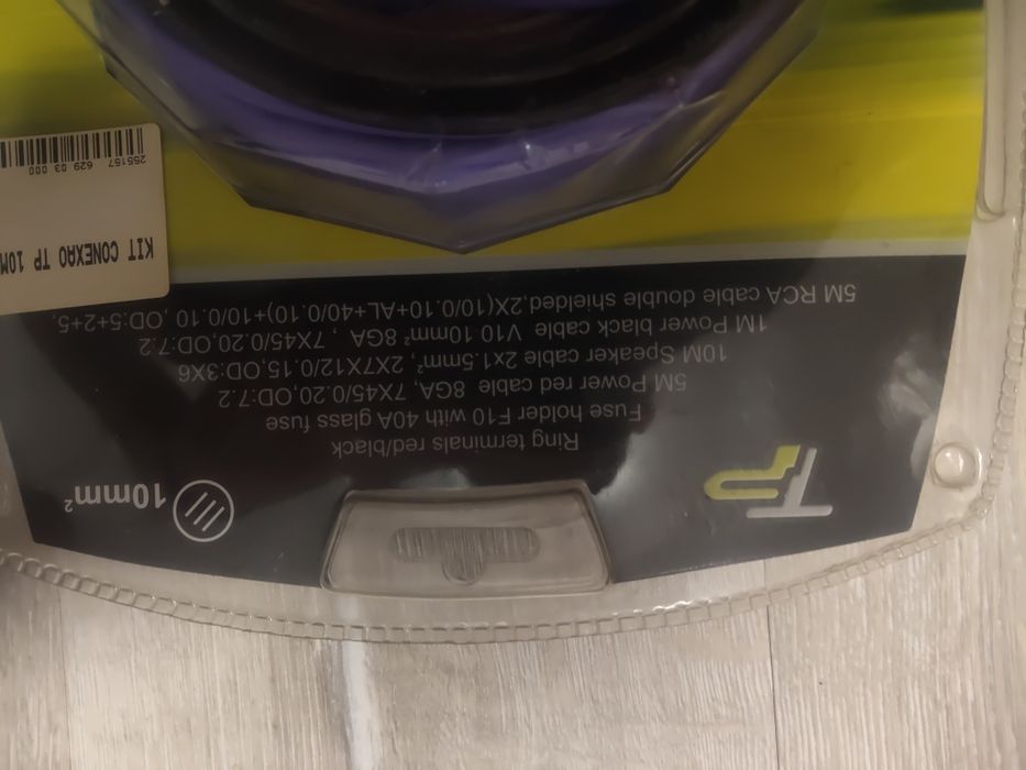 Cabluri pentru subwoffer
