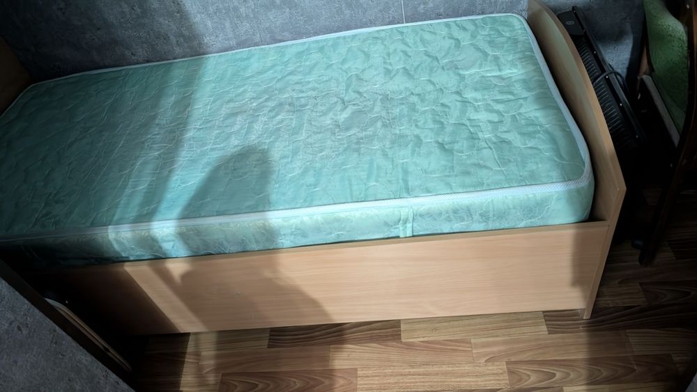 Детская кровать продам