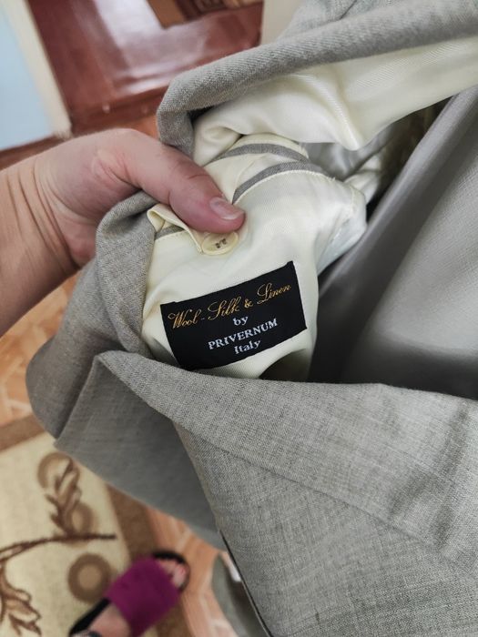 Продам мужские костюмы, классика