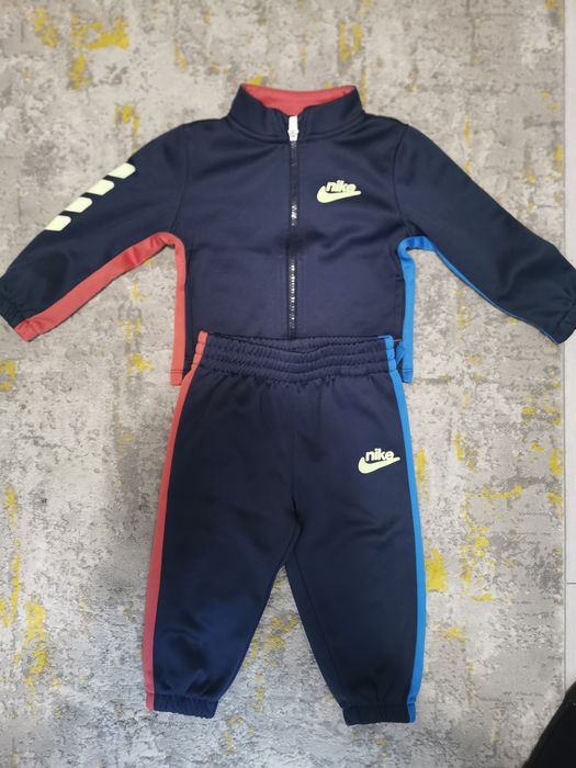 Trening nike 86-92 băieți!