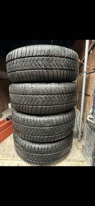Roți complete BMW X5 – jante aliaj R19 + anvelope de iarnă 265/50 R19
