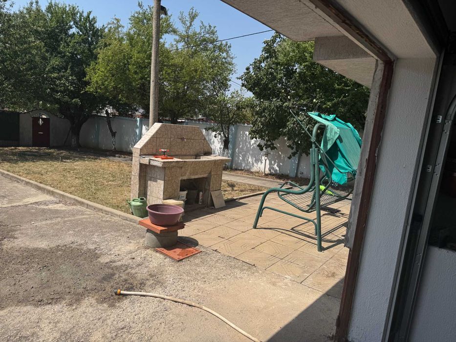 Дава се под наем Къща в с. Мировяне, Област София-град - 268 кв.м за 1690 € - Снимка #14