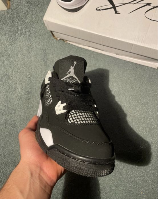 Jordan 4 Retro Black White Marimea 38, 39