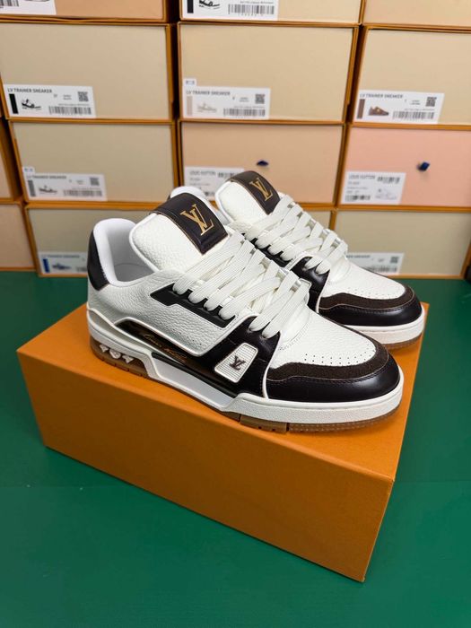 Adidasi Louis Vuitton Trainer Premium