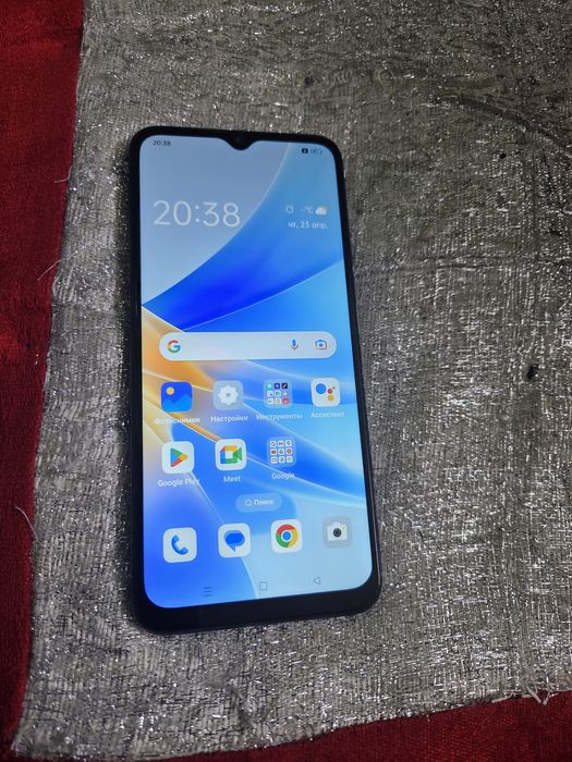 Oppo A17.   64gb