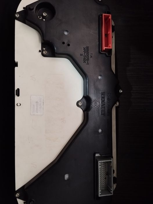 Vând ceasuri de bord  Renault Symbol 2006