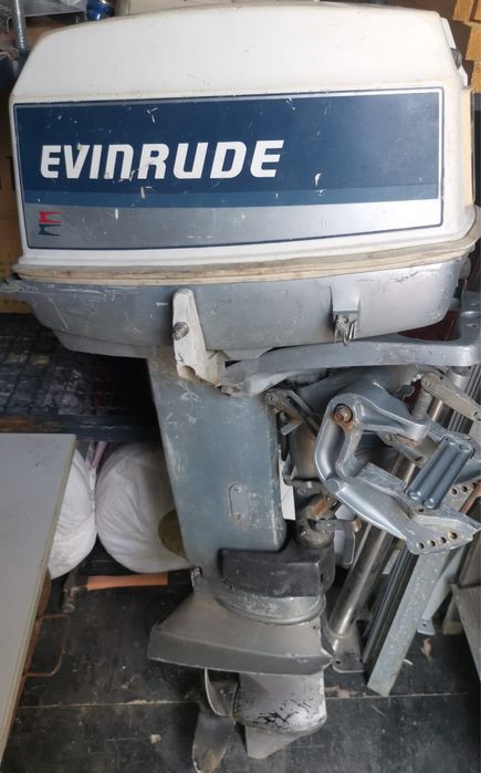 Motor barca Evinrude