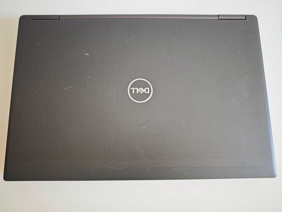 Dell Precision 7740 HD+ 17.3" i7-9850H/128GB/24GB/AMD WX3200 4GB GDDR5