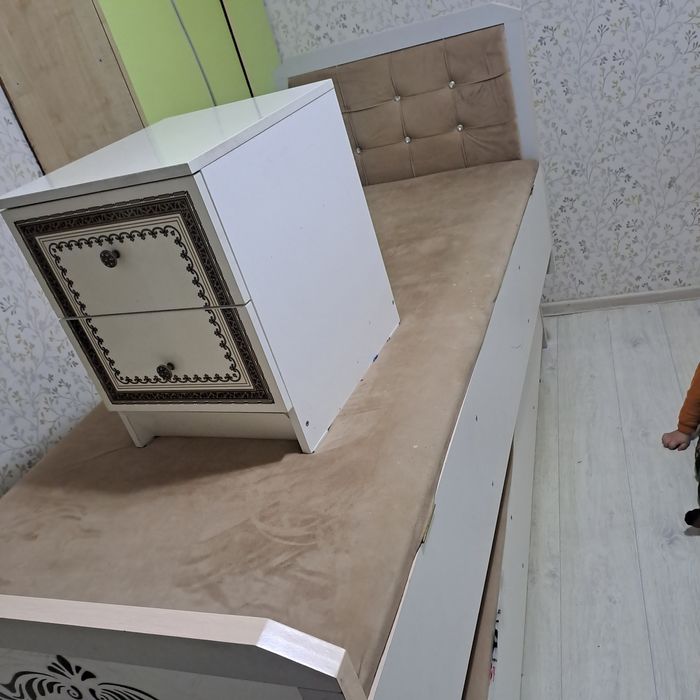 Екі кроват сатылады