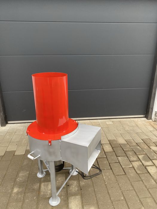 Tocator paie lucerna tuleni sau resturi vegetale profesional 2,2 kw