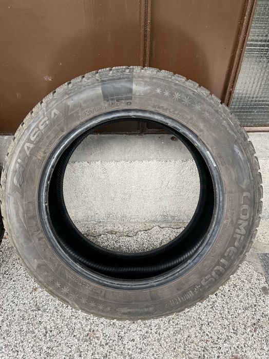 Зимни гуми Lassa 235/55/R17