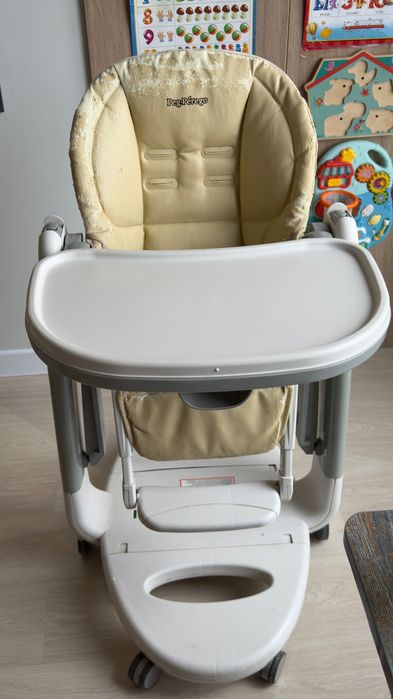 Стульчик трансформер Peg-Perego Tatamia бежевый