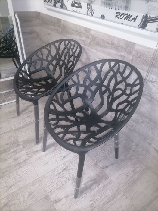 Комплект от 4 нови градински стола