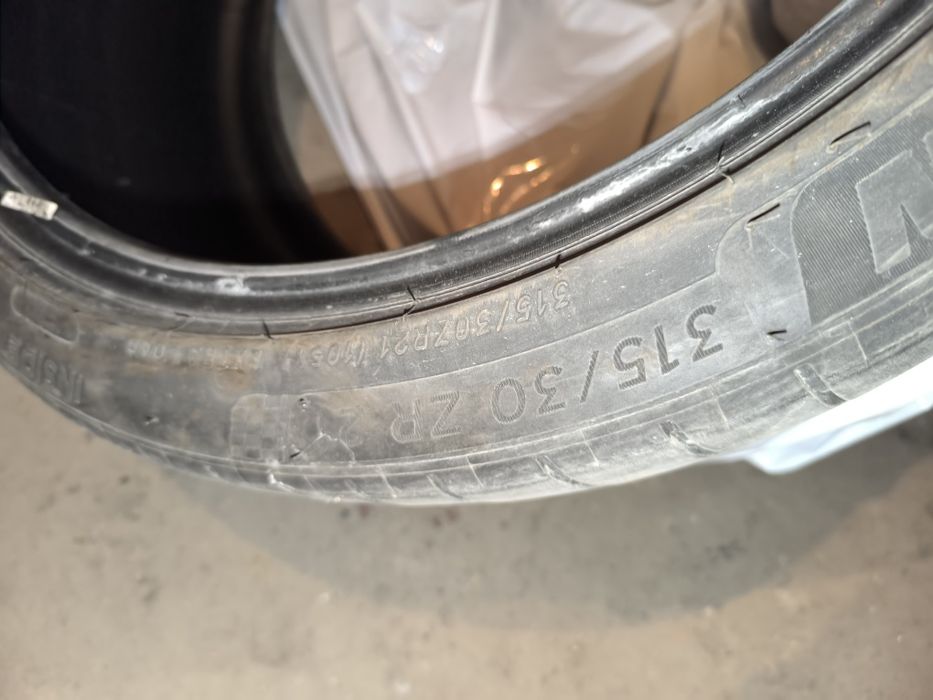 Гуми Michelin pilot 4S  315/30 ZR 21 и 275/35 ZR21