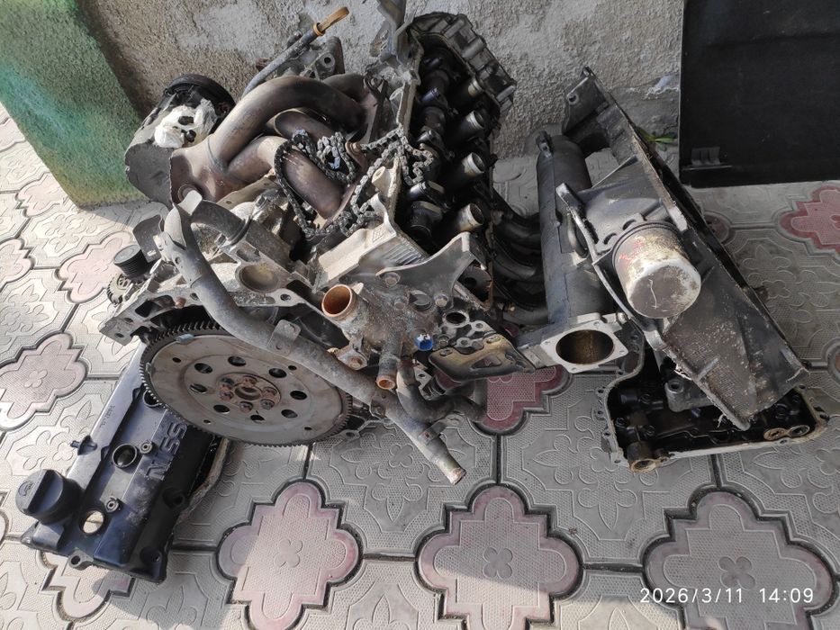 Двигатель Ниссан примера 2002 г.в.