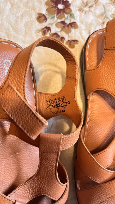 Сандали новые, 38 размер