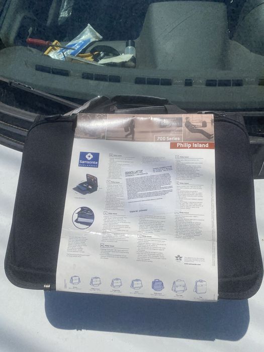 geanta laptop samsonite noua ,sigilata