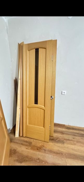 Двери деревянные