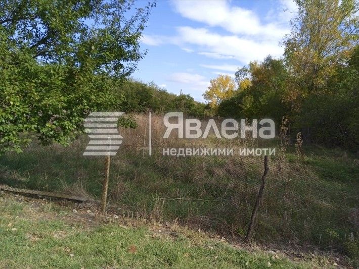 Продава се Къща в с. Робово, Област Ямбол - 42 кв.м за 191 €/кв.м - Снимка #4