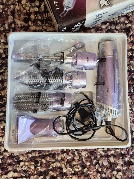 Фен-расческа-стайлер