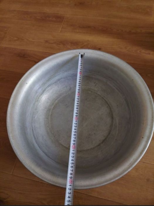 Продам алюминиевый таз