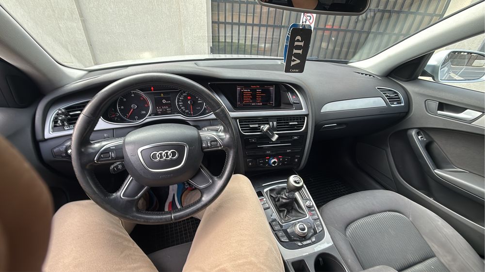 Vand audi a4b8.5