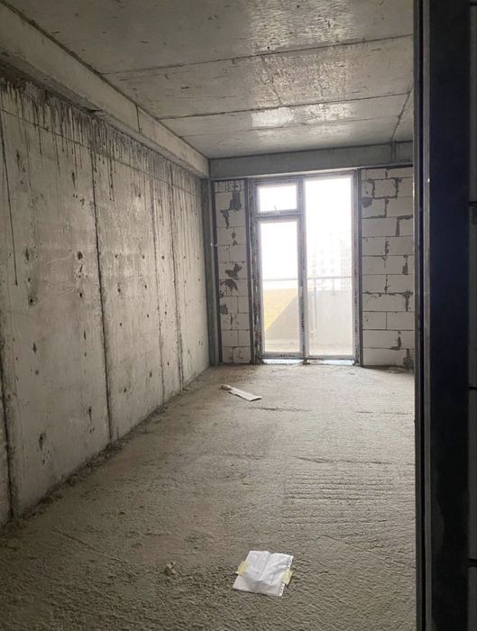 Xonsaroy “Orzular” loyihasida 100 kvadratli uy. Korobka holatda.