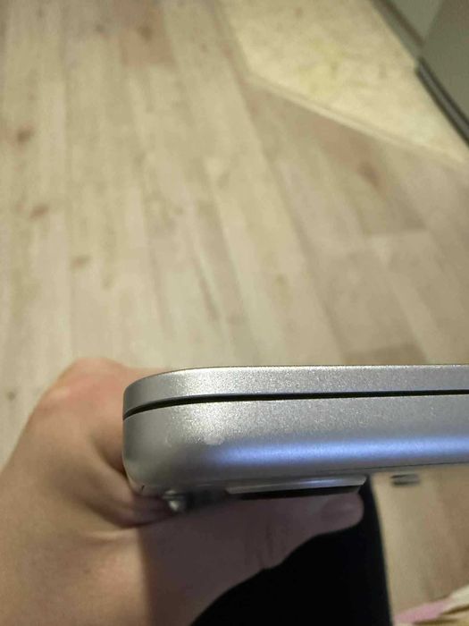 MacBook Air M2 13.6” 8GB RAM – Space Gray