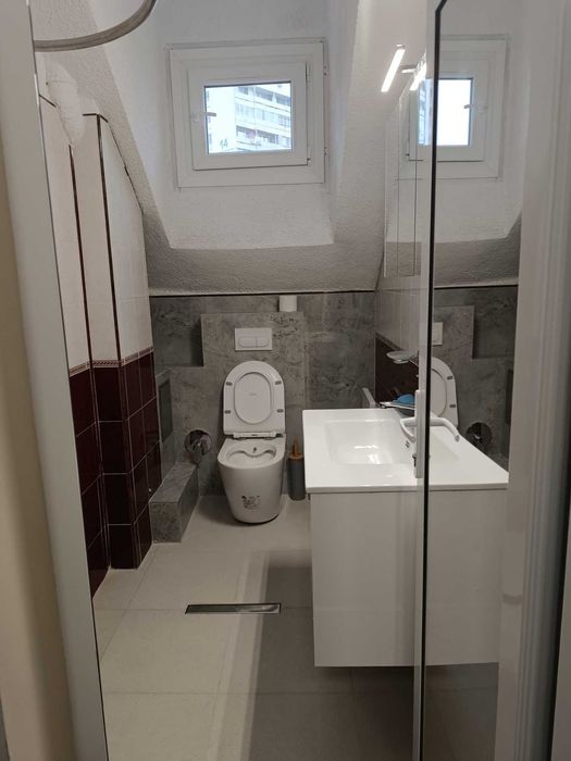 Дава се под наем Двустаен апартамент в Бургас, Център - 65 кв.м за 600 € - Снимка #9