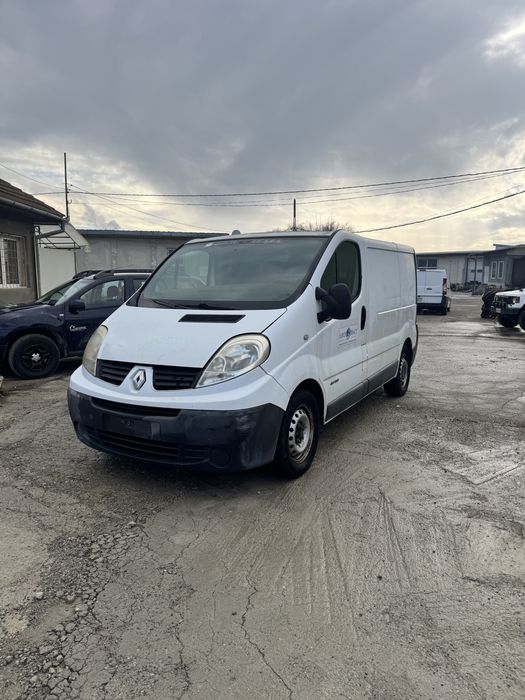 Renault trafic 2.5 motor defect