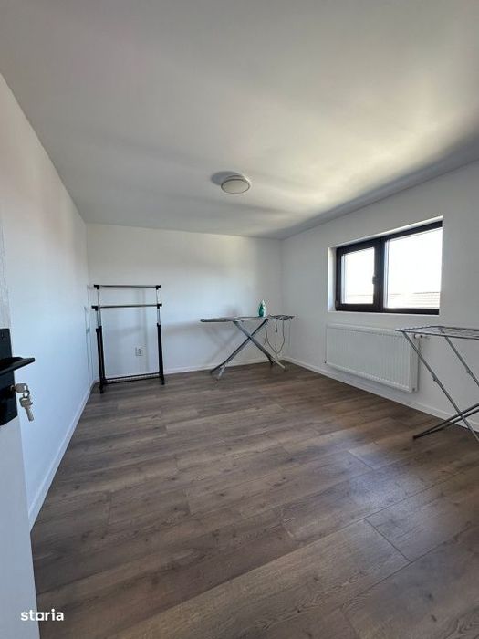 Ansamblu Privat/Casa mobilata P+1+M/Toate Utilitatile id nr 41