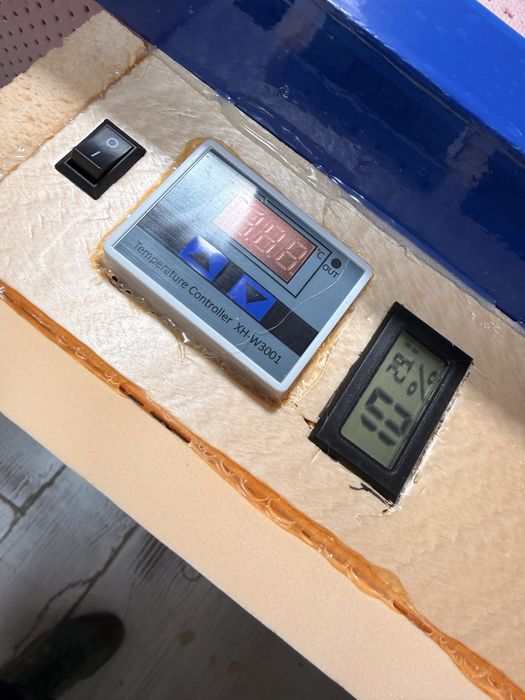 Продаётся роддом для цыплят. Янги очилган жужалар учун.