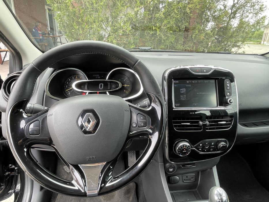 Renault Clio 0.9 Tce R-link
