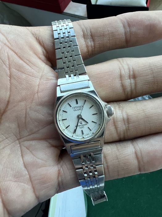 Ceas Citizen Quartz purtat stare buna,perfecta stare fubctionare,7 rub